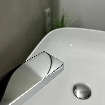H-85 Level 5/9 Apartment